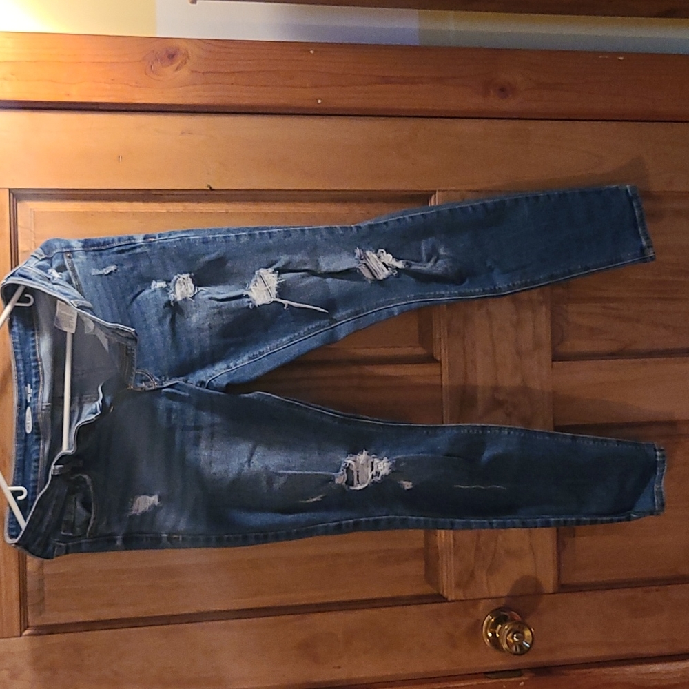 Old navy Rockstar skinny jeans